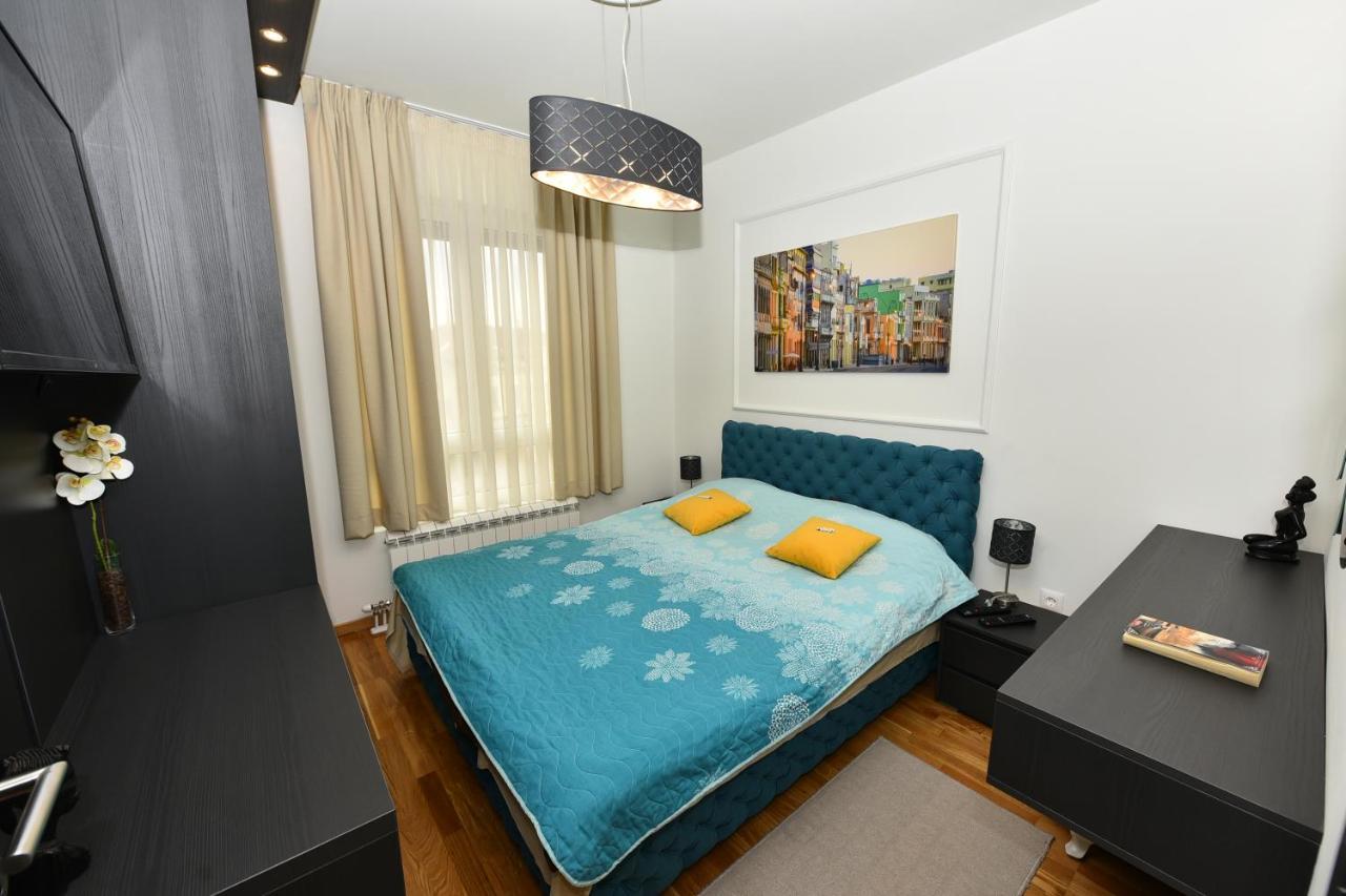 Grand Lux Apartman Čačak Buitenkant foto
