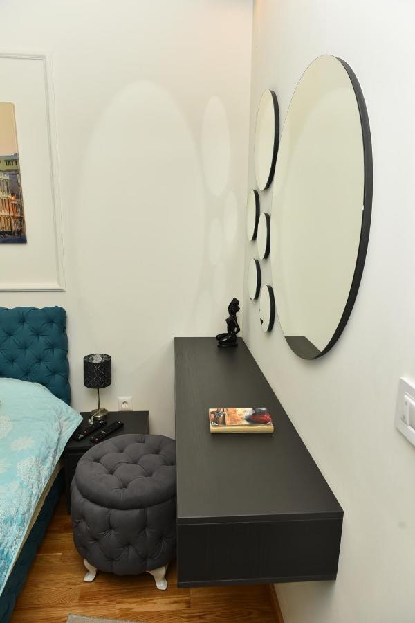 Grand Lux Apartman Čačak Buitenkant foto