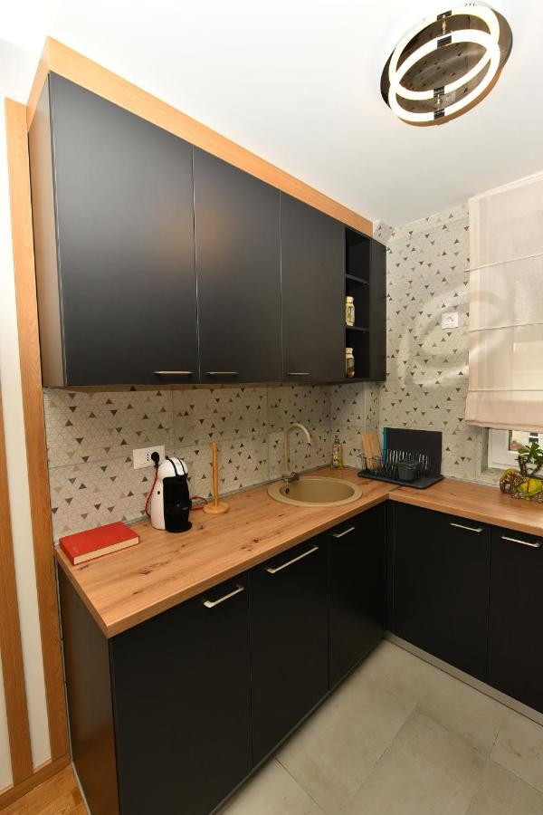 Grand Lux Apartman Čačak Buitenkant foto